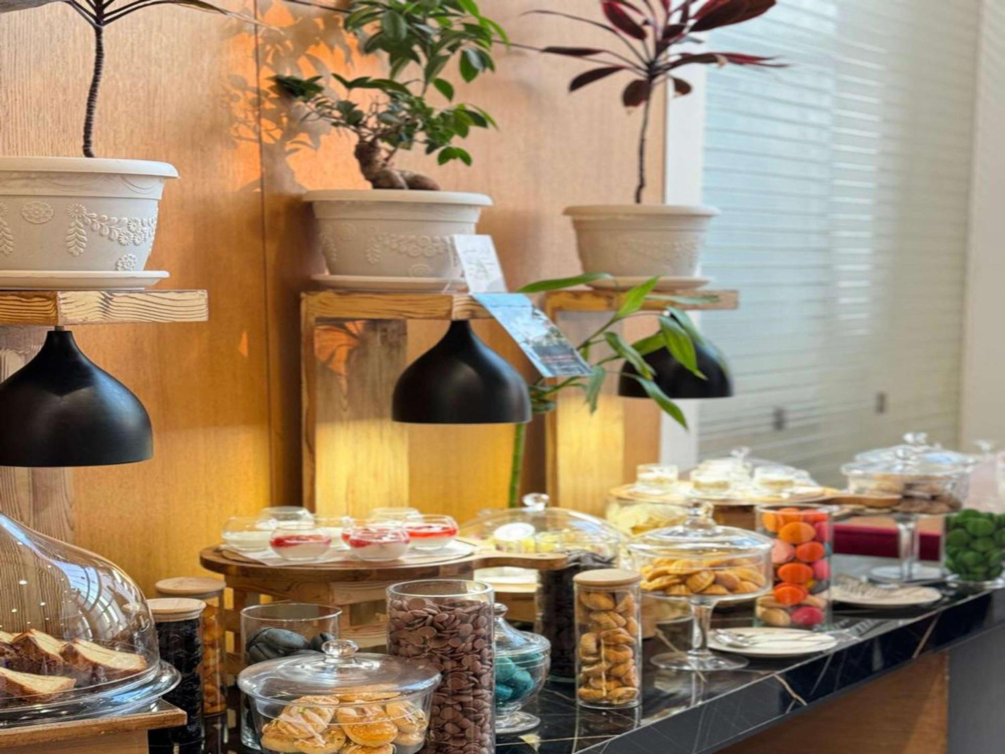 Novotel Jazan Exterior photo A dessert buffet