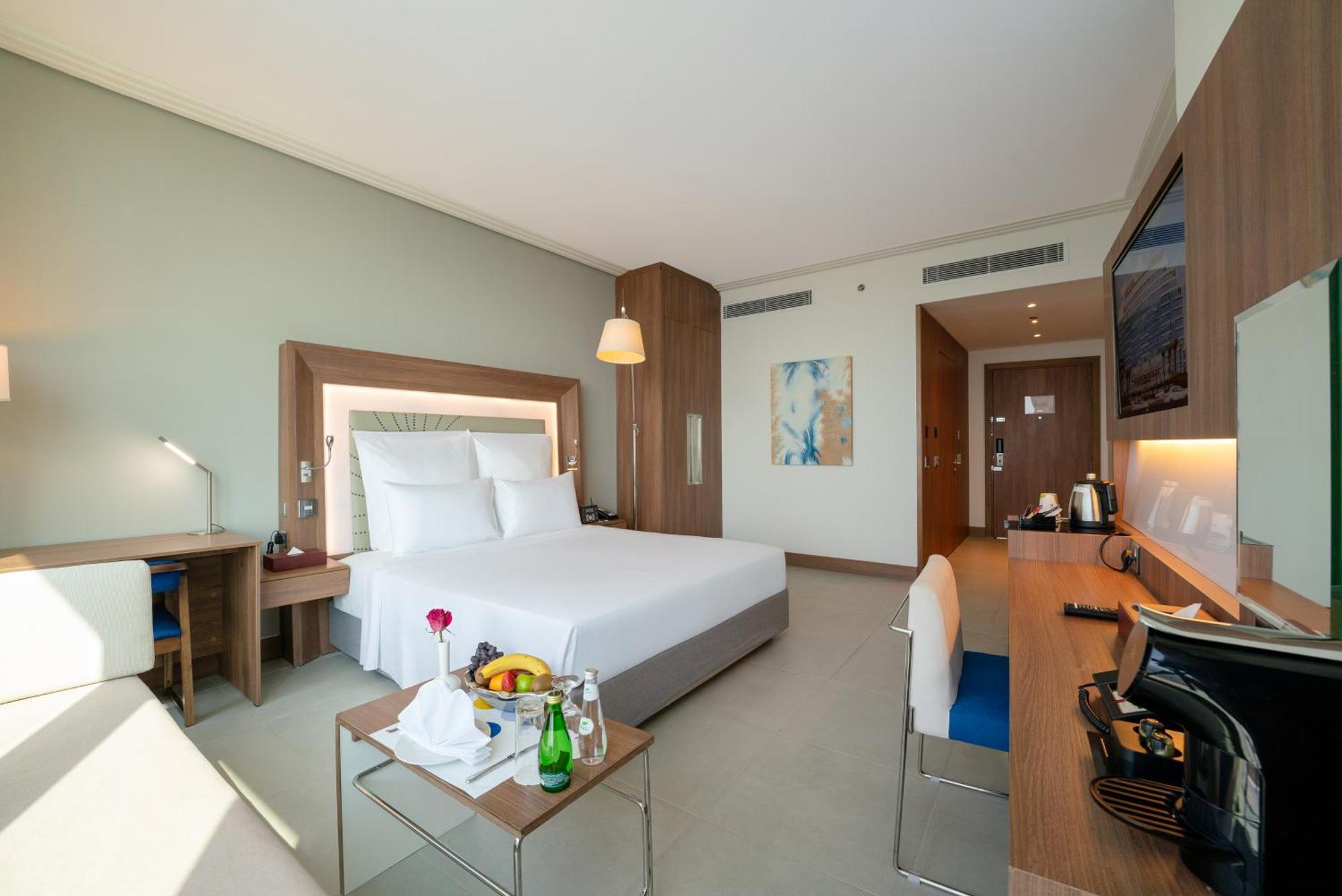 Novotel Jazan Exterior photo A room at the hotel